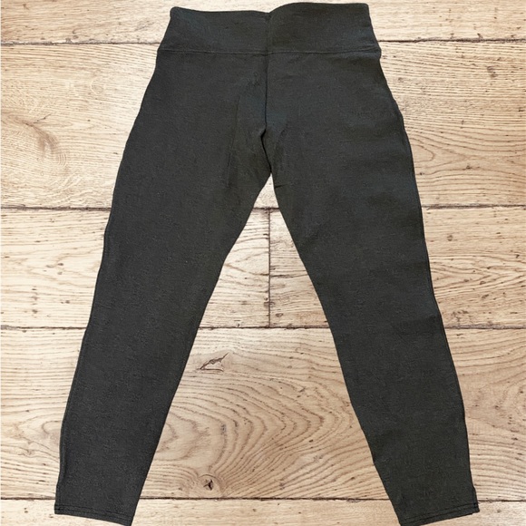 SPANX Ankle Length Hem Slit Ponte Shaping Leggings Charcoal Gray Size Large NWT - Picture 4 of 6